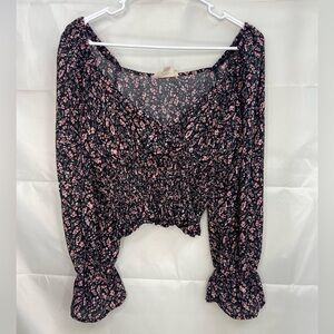 EUC No Frills women’s black pink floral flare sleeve off-shoulder stretch blouse